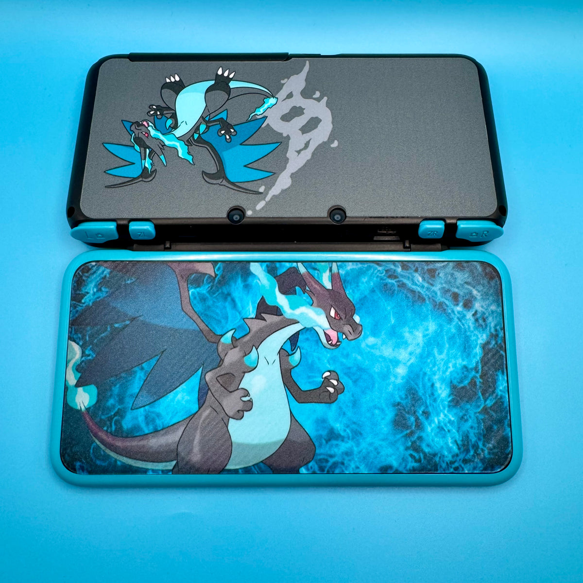 Nintendo 2DS XL — Custom Vinyl Skin Blue Charz